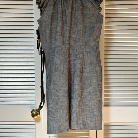 Madison Leigh Lightweight Dress Medium Gray Gathered Cap Sleeves 12 NWT - Picture 15 of 16